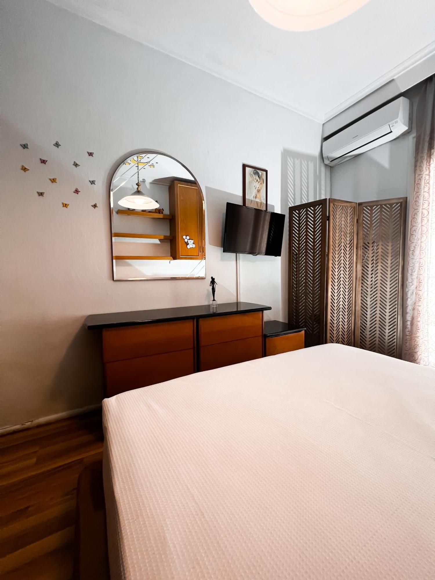 Homevision - Spacious And Warm - Very Central Thessaloniki Exterior photo